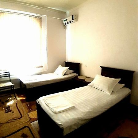 Khiva Indi Guest House Екстериор снимка