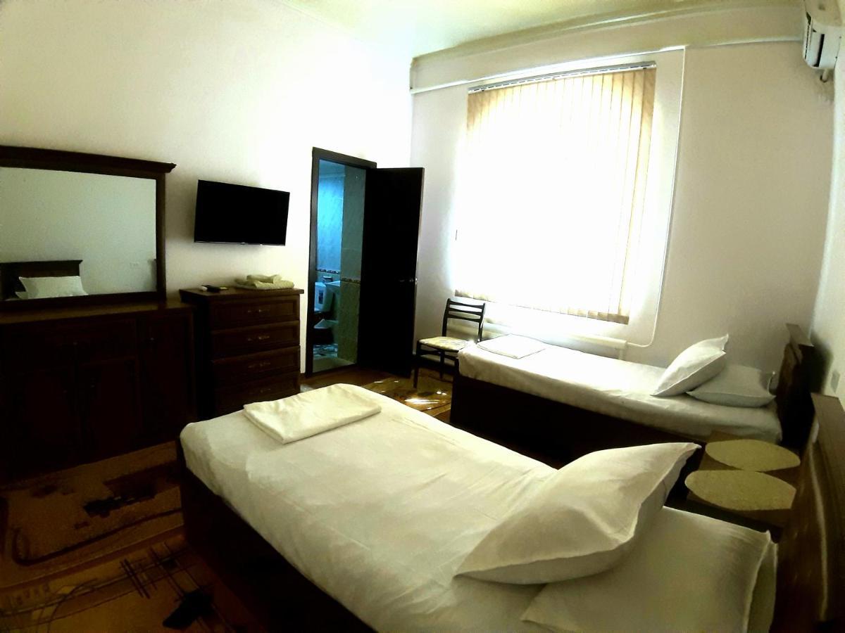 Khiva Indi Guest House Екстериор снимка