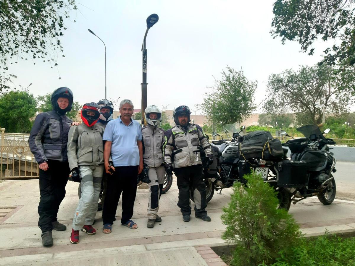 Khiva Indi Guest House Екстериор снимка