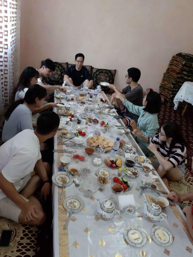 Khiva Indi Guest House Екстериор снимка